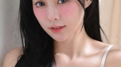 เสียวแตดใหญ่ของสาวอวบ แอบเย็ดกับเพื่อนชายในห้องนอนตอนกลางวัน น้ำแตกเต็มพื้นห้อง